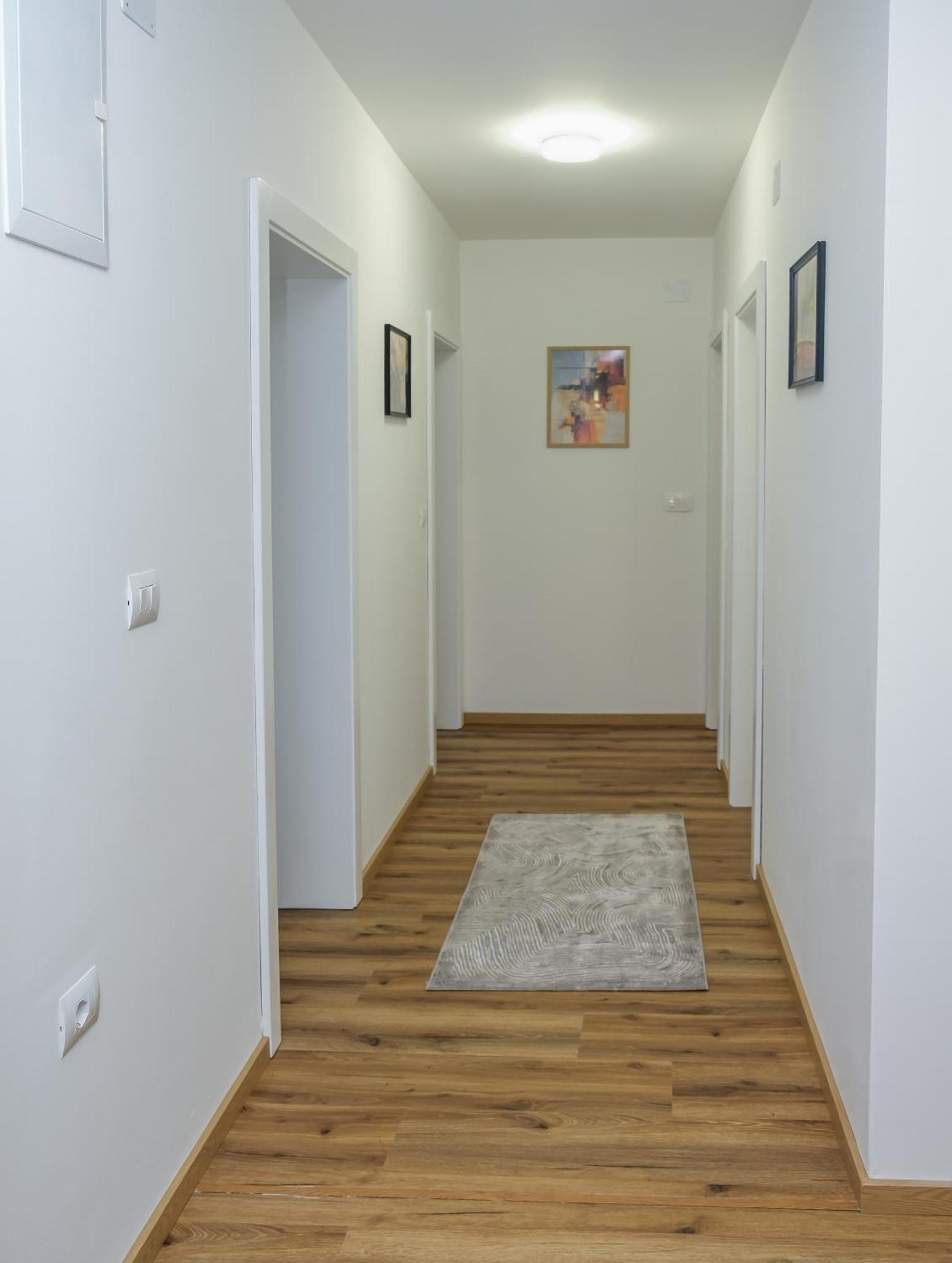 Nest Apartments Gjakova Luaran gambar
