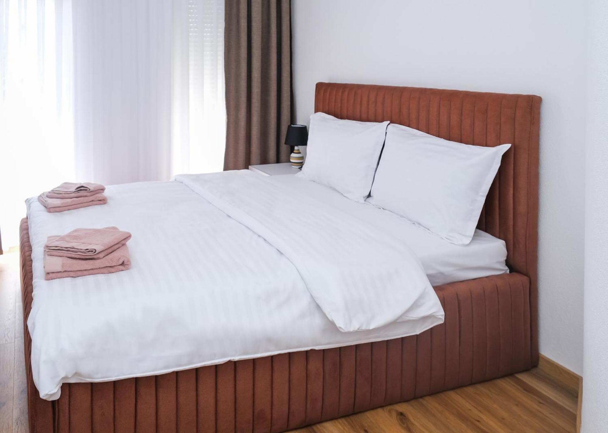 Nest Apartments Gjakova Luaran gambar